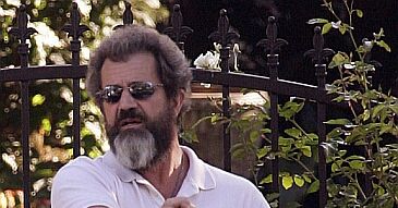 Mel Gibson ucieka przed Britney Spears