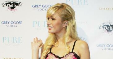 Paris Hilton sama na 25. urodziny