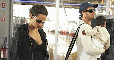 Angelina Jolie urodzi dziecko we Francji