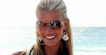 Jessica Simpson adoptuje dziecko