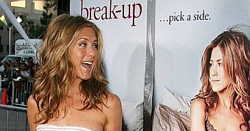 Jennifer Aniston i papierosy