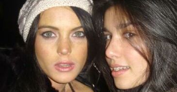 Lindsay Lohan imprezuje z koleżankami