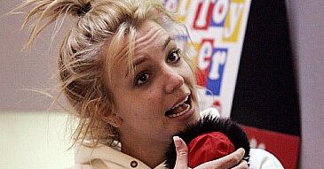 Britney zostawiona sama sobie