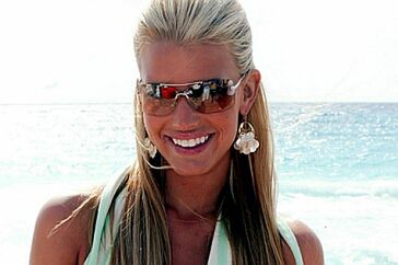 Jessica Simpson adoptuje dziecko