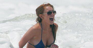 Lindsay Lohan w bikini