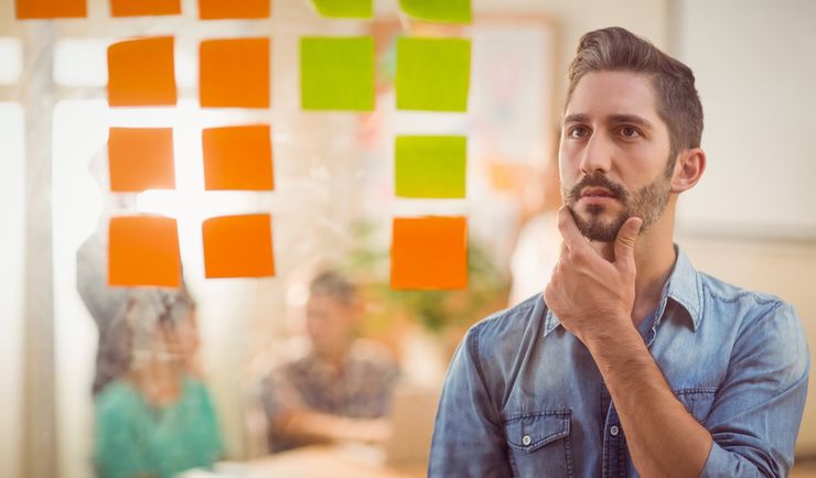 Jak dział marketingu i sprzedaży mogą ze sobą współpracować, aby zwiększyć sprzedaż?