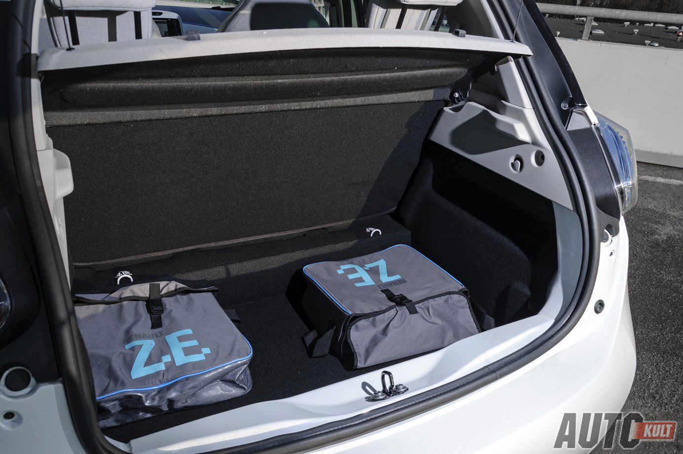 Renault Zoe 12