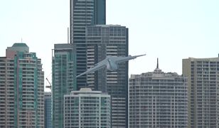 Samoloty przelatywały bardzo blisko wieżowców