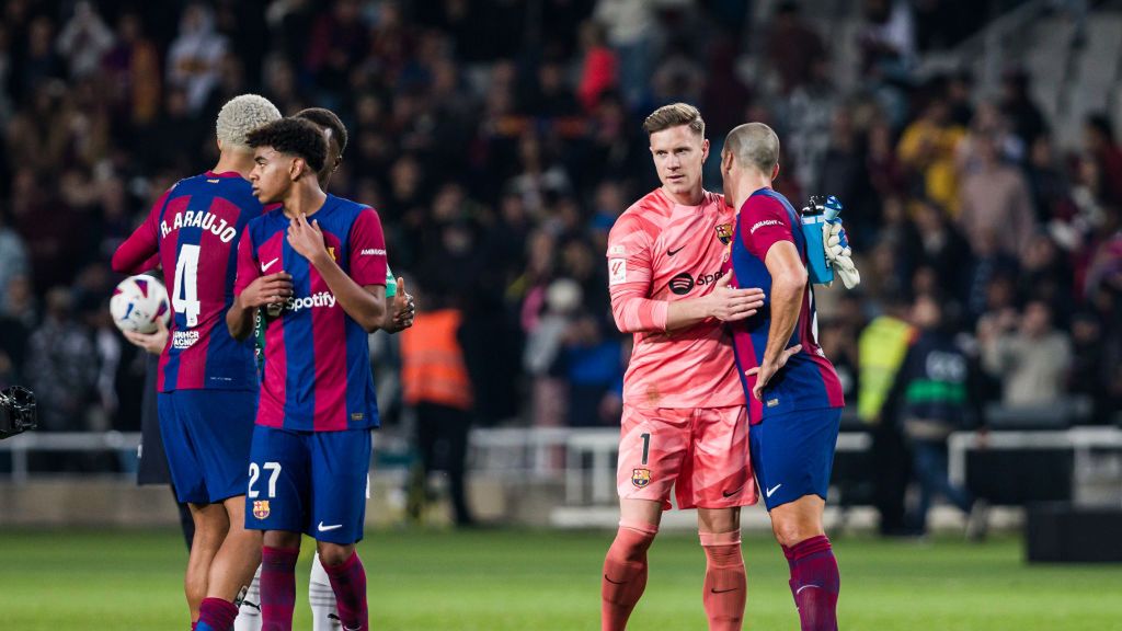 Zdjęcie okładkowe artykułu: Getty Images / Javier Borrego/Europa Press / Na zdjęciu: piłkarze FC Barcelony