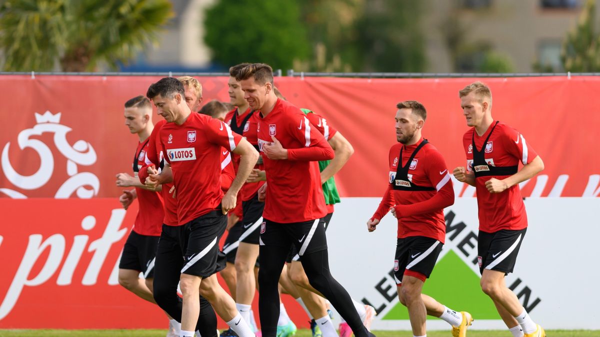 PAP / Jakub Kaczmarczyk / Na zdjęciu: Robert Lewandowski i Wojciech Szczęsny