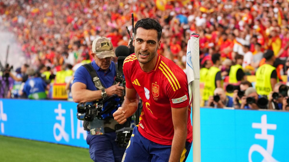 Zdjęcie okładkowe artykułu: Getty Images / Alex Caparros - UEFA/UEFA via Getty Images / Na zdjęciu: Mikel Merino