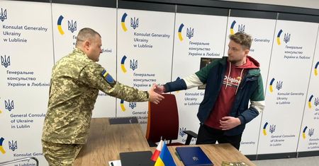 Pierwsza grupa ochotników wstąpiła do „Legionu Ukraińskiego”. Czeka ich szkolenie, a potem walka na froncie