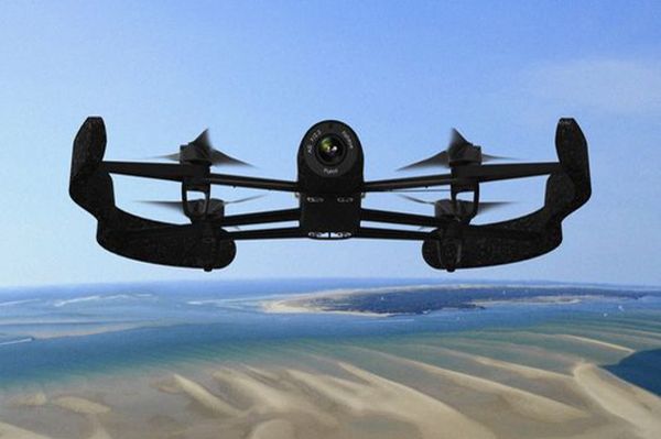 Parrot Bebop, czyli dron z aparatem fotograficznym dla każdego