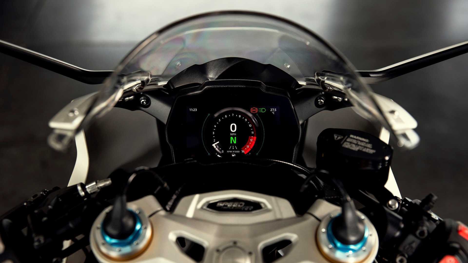 Triumph Speed Triple RR