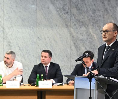 Czarne chmury m.in. nad Morawieckim i Kamińskim. Będą zawiadomienia