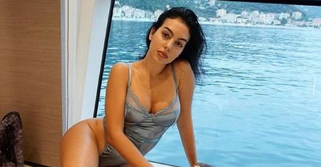 Zjawiskowa partnerka Ronaldo. Pozuje w seksownym stroju