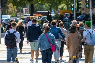 Kolejne lockdowny mało prawdopodobne. Prezes PFR kreśli plan na przyszłość