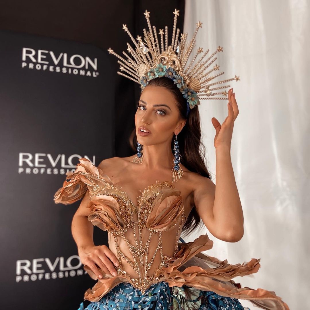 Miss Namibii Chanique Rabe - Miss Supranational 2021