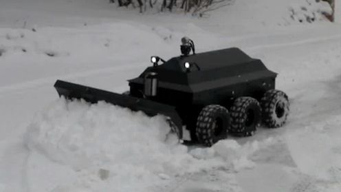 RoboPlow - odśnieżanie w stylu geeków [wideo] 1
