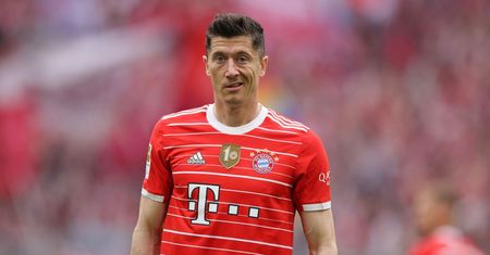 "Lewandowski ma na tym punkcie bzika". To ma pomóc w transferze