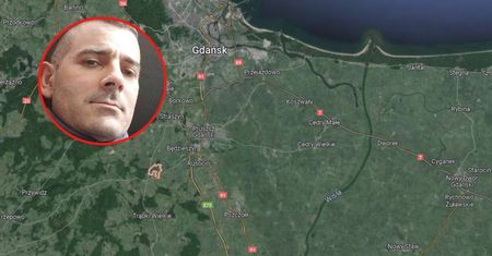 Obława w Jagatowie. Policja wchodzi do domów