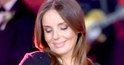 Ciężarna Agnieszka Włodarczyk W DWÓCH KREACJACH na koncercie walentynkowym TVP (ZDJĘCIA)