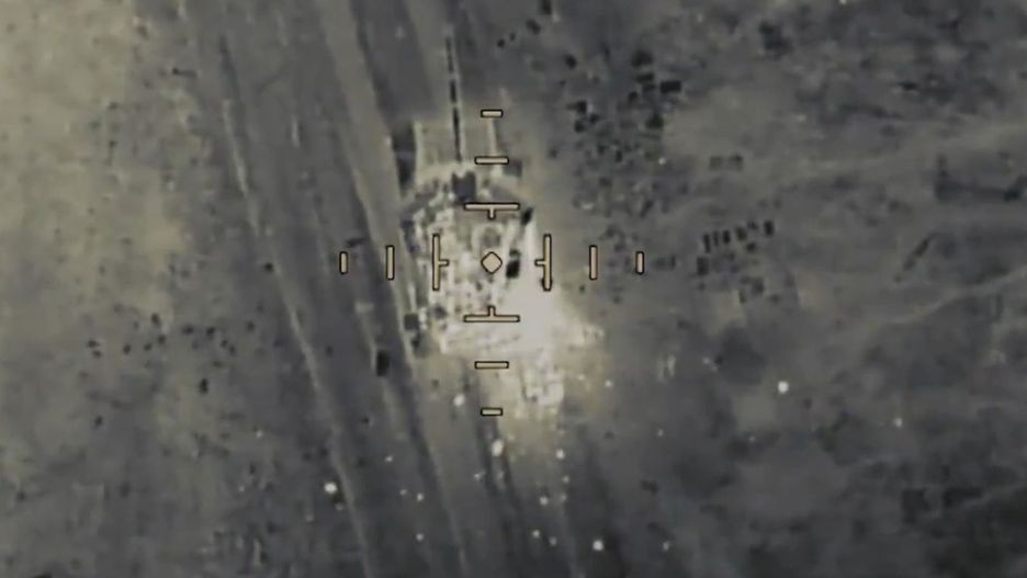 Moment ataku na rosyjski czołg T-90M