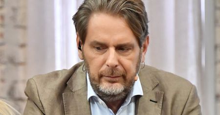 Wojciech Modest Amaro porzucił prowadzenie restauracji i zaczął żyć "stylem Maryi". Kiedyś stwierdził, że uzdrawiał dotykiem