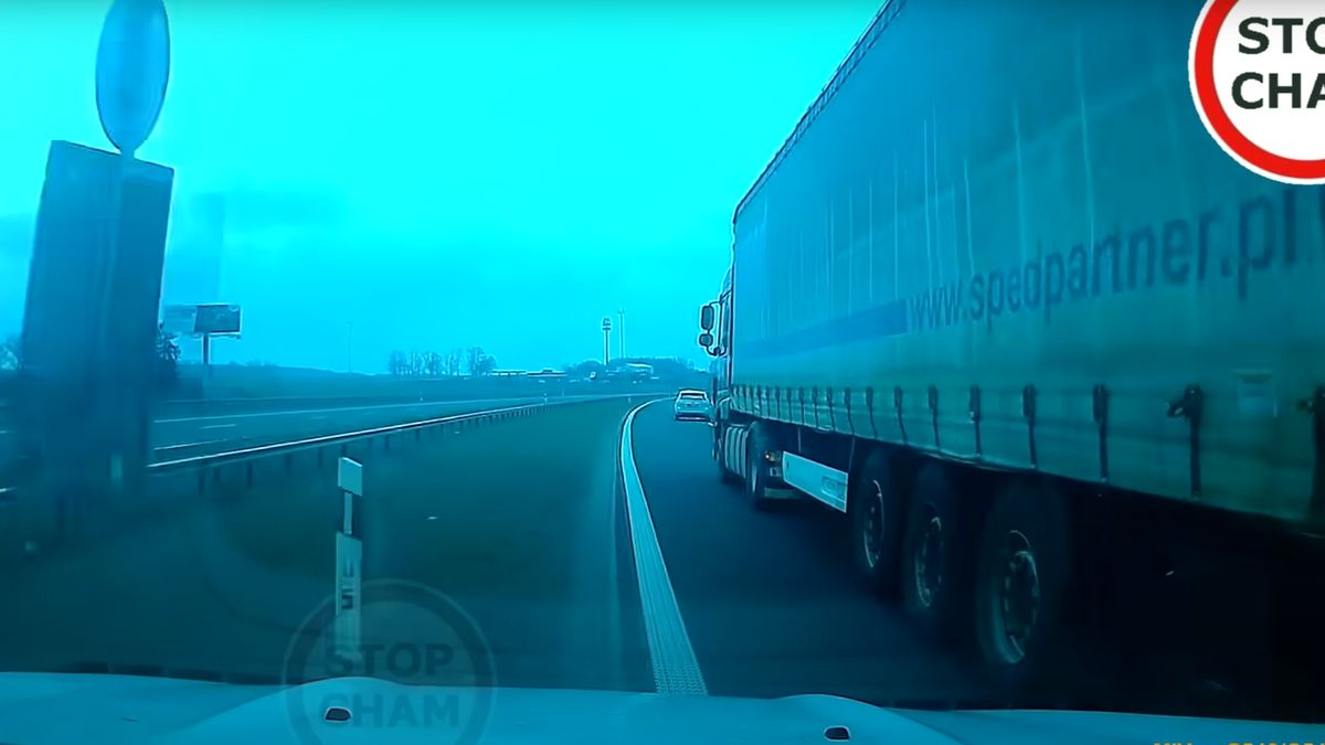 Manewr kierowcy wzbudził mieszane uczucia wśród internautów