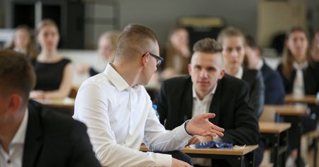 Przecieki egzaminów maturalnych. CKE przedstawiła nowe informacje w sprawie