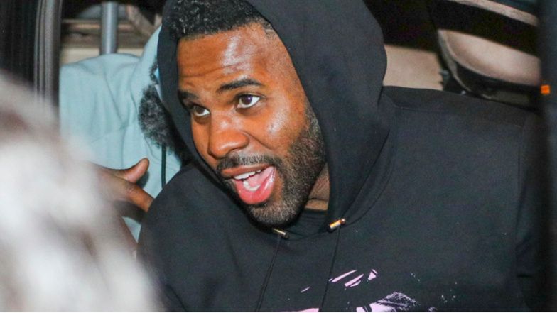 Zima w Polsce zaskoczyła Jasona Derulo! Ekipa gwiazdy pojechała mu kupić ZIMOWE UBRANIA