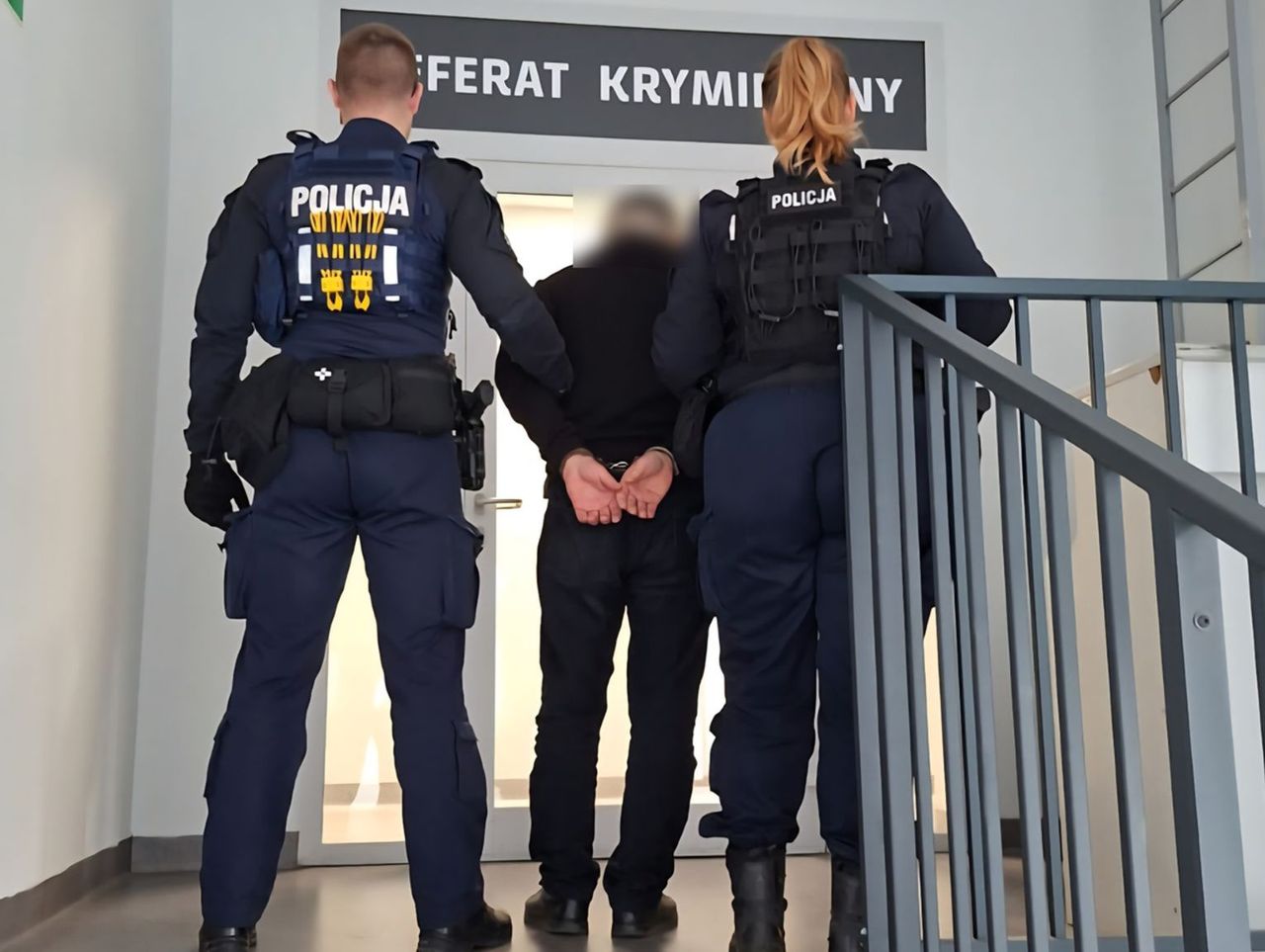 Uzarzewo: Pijany obywatel Ukrainy wjechał do bagna. Musi opuścić kraj