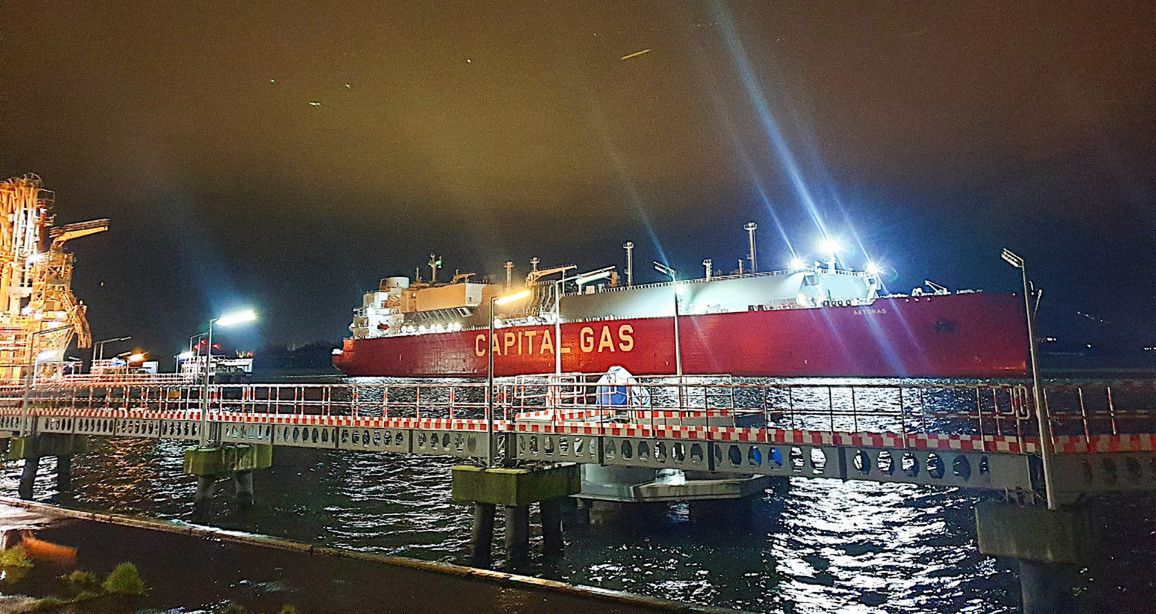 400. dostawa LNG do gazoportu w Świnoujściu