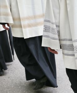 Skandaliczne zachowanie księdza wobec ministrantów. Duchowny przed sądem