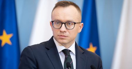 To koniec 500 plus w obecnej formie? Wymowny komentarz z rządu