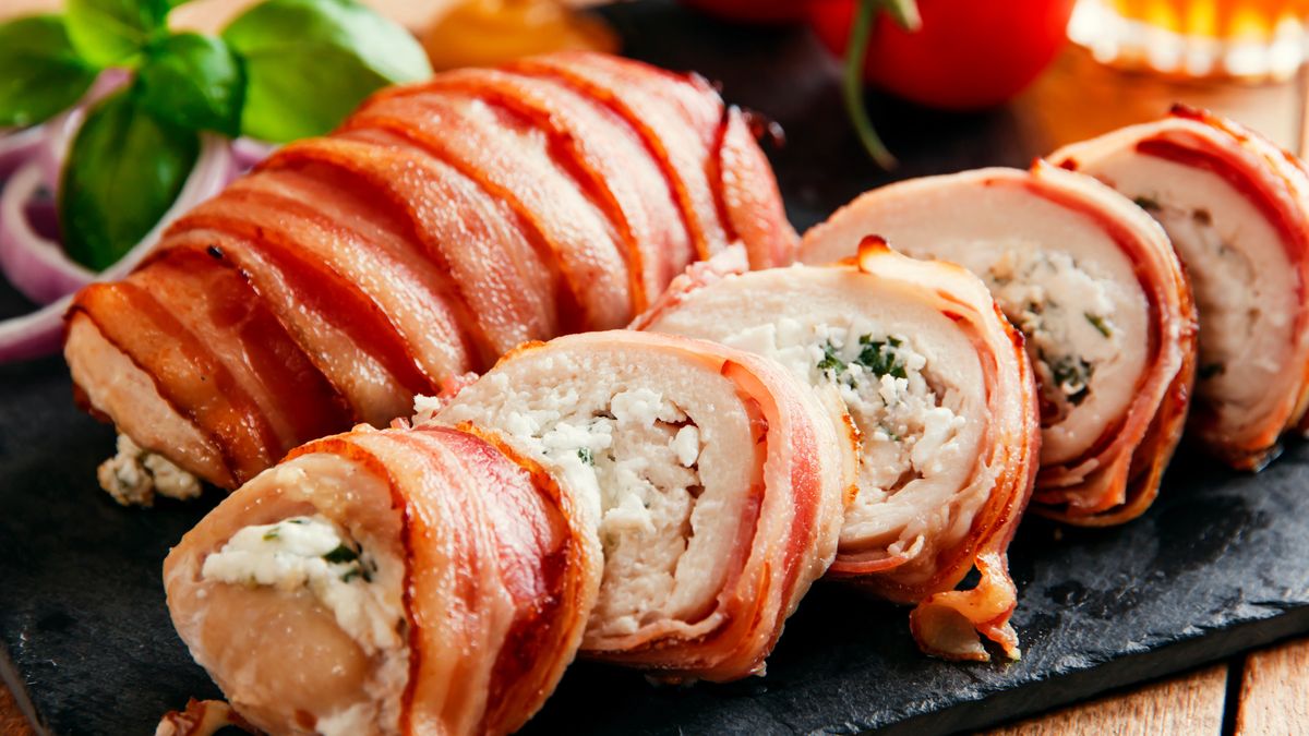 Pierś z kurczaka faszerowana szpinakiem i fetą