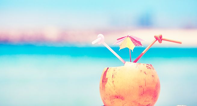 Wypadek na wakacjach po drinku? To ubezpieczenie nadal będzie działać!