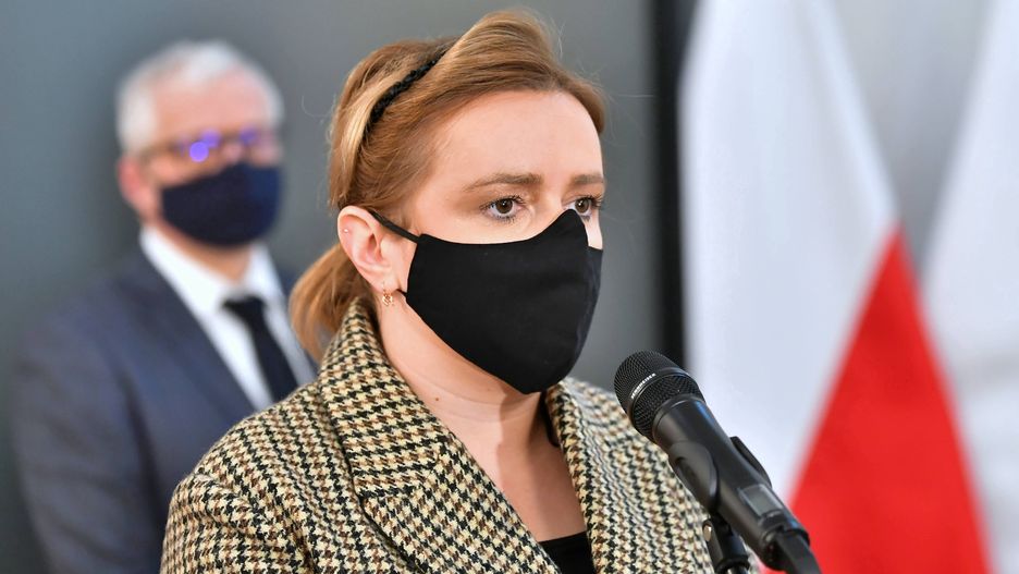 Otwarcie restauracji coraz bliżej? Wiceminister: Patrzymy na możliwość otwierania ogródków