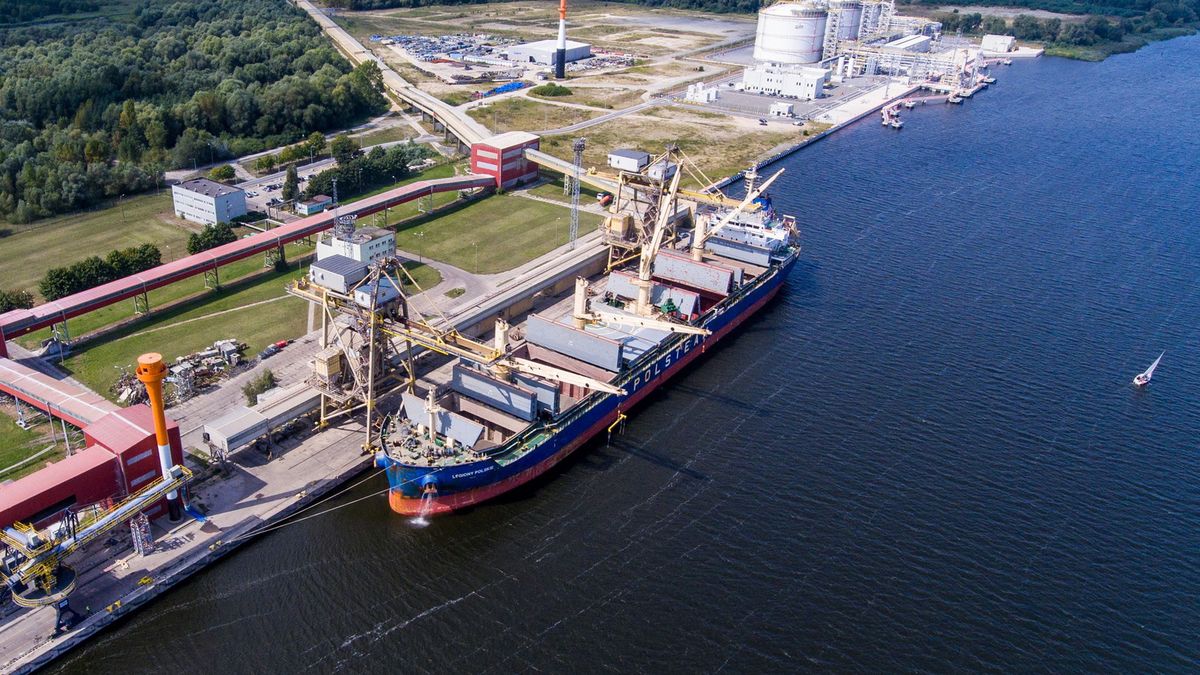 Statek "Legiony Polskie" został zatrzymany w USA