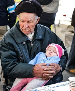 84-latek przejechał samochodem wiele kilometrów, aby ratować rodzinę