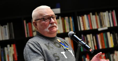 Wałęsa od razu zareagował. "Wycofuję sympatyzowanie"