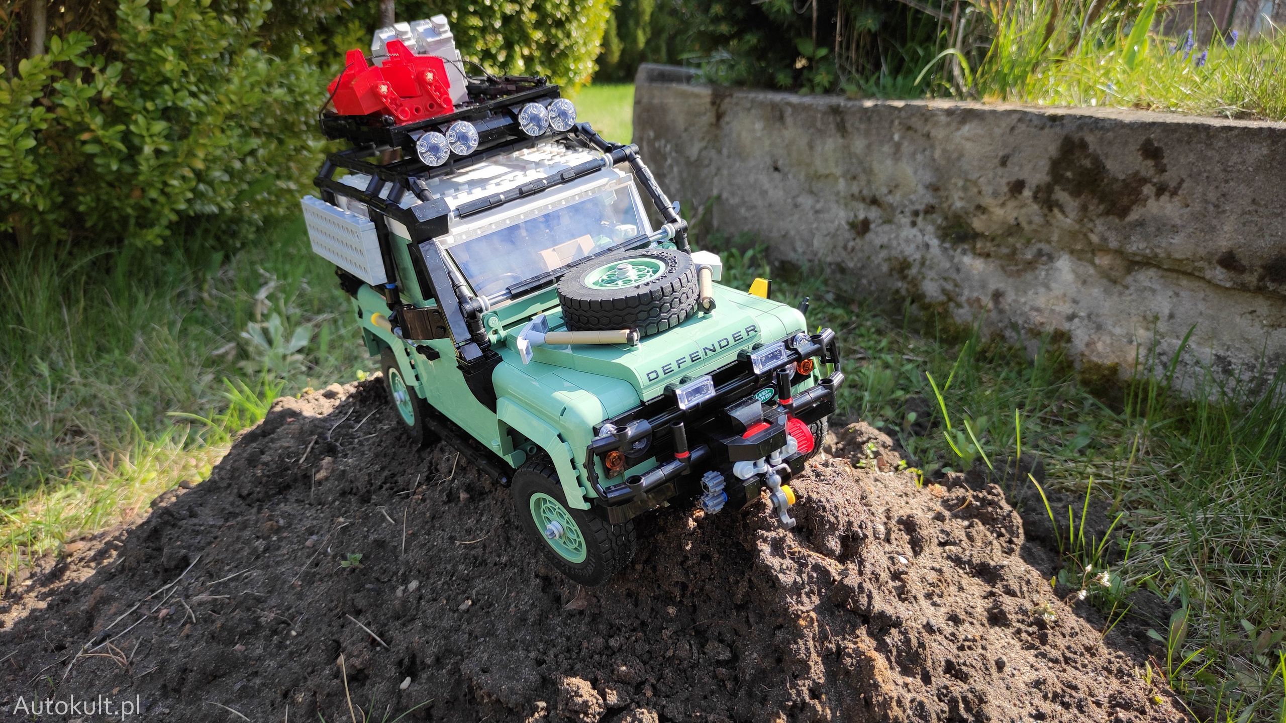 Land Rover Defender Classic 90 Lego Icons