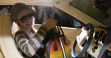 Paris Hilton jest lepsza w łóżku od Lindsay Lohan