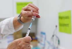 Przeciwwskazania do szczepienia AstraZenecą. Kiedy należy je odłożyć?