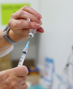 Przeciwwskazania do szczepienia AstraZenecą. Kiedy należy je odłożyć?