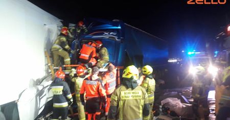 Koszmarny wypadek. Autostrada była zablokowana