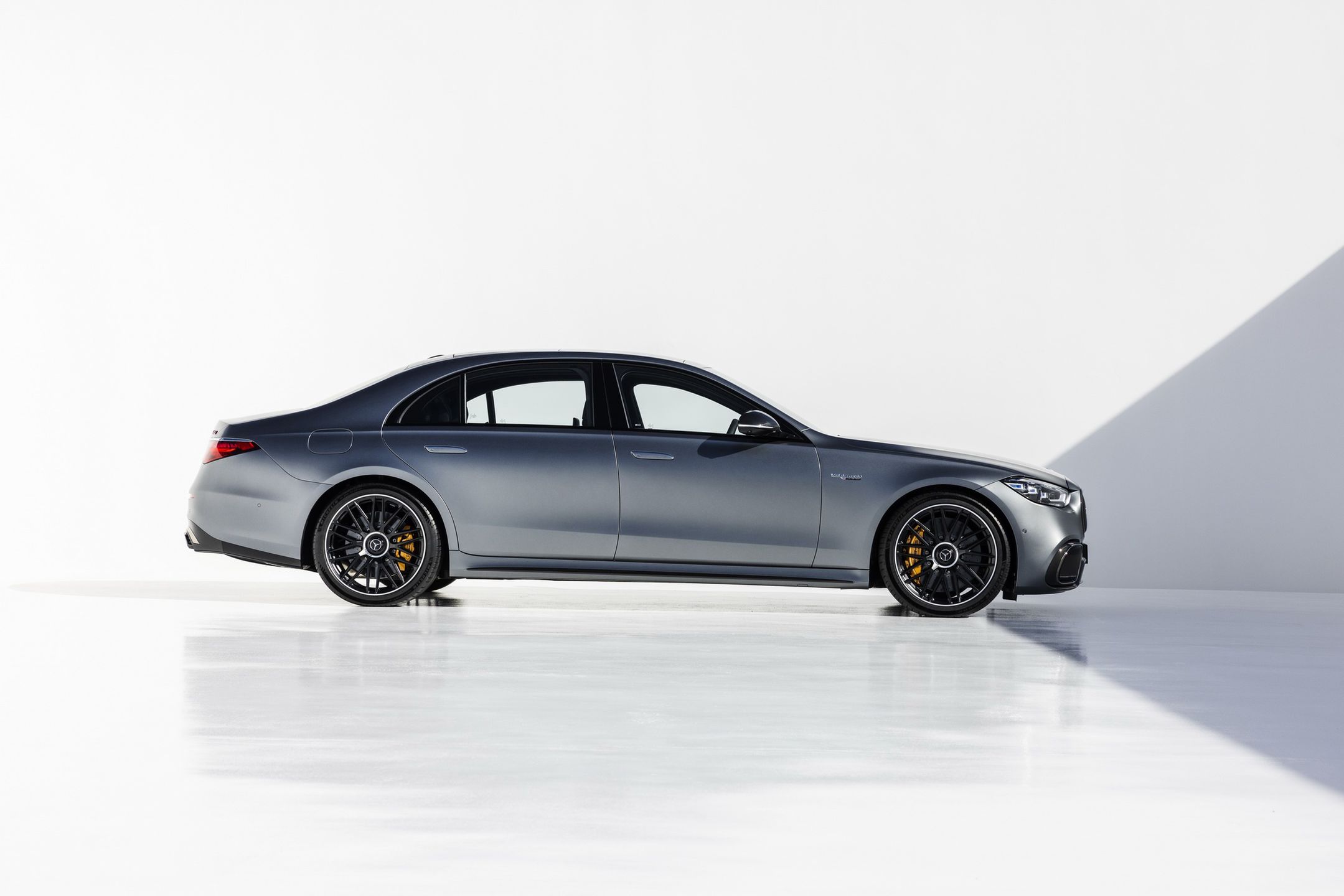 Mercedes-AMG S63 E-Performance