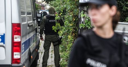 Policja weszła do mieszkań. Chodzi o patowalki i Gromdę