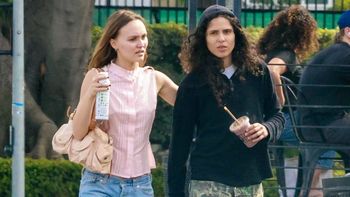 Lily-Rose Depp z UKOCHANĄ snują się po uliczkach Beverly Hills (ZDJĘCIA)