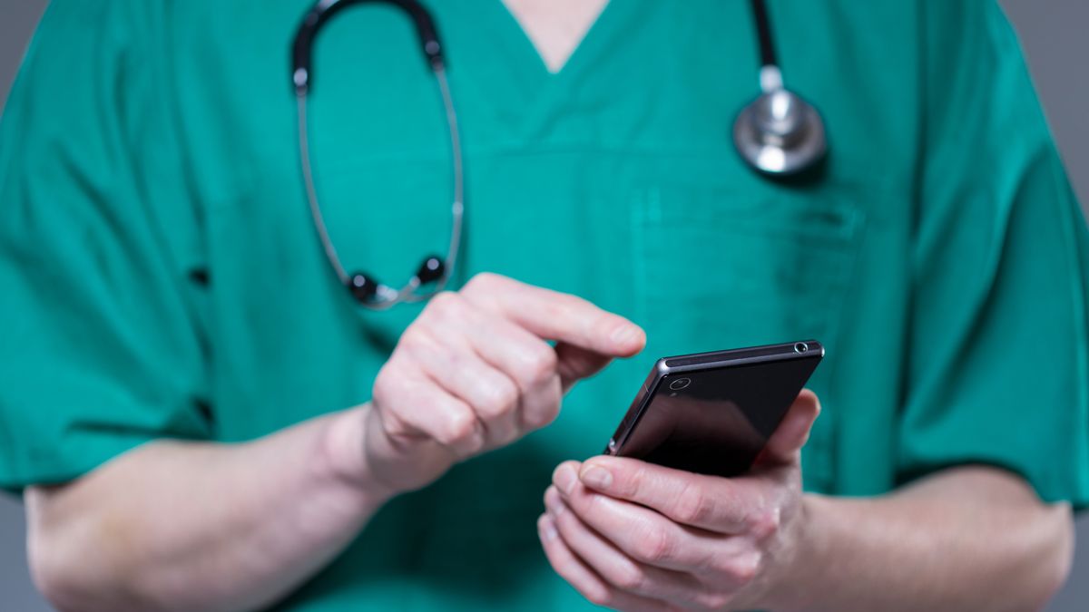 Smartfon i papierowe okulary wystarczą, by wykryć raka trzustki 1